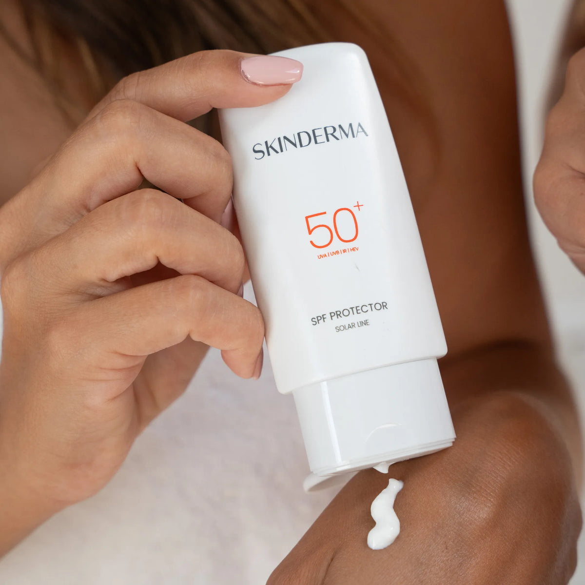 SPF 50+ Güneş Koruyucu